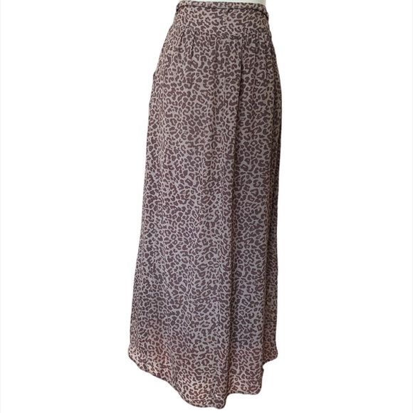 Wrap Animal Print Midi Skirt Size 4 - Picture 9 of 9